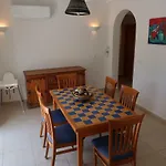 Vila Casa Solvino *